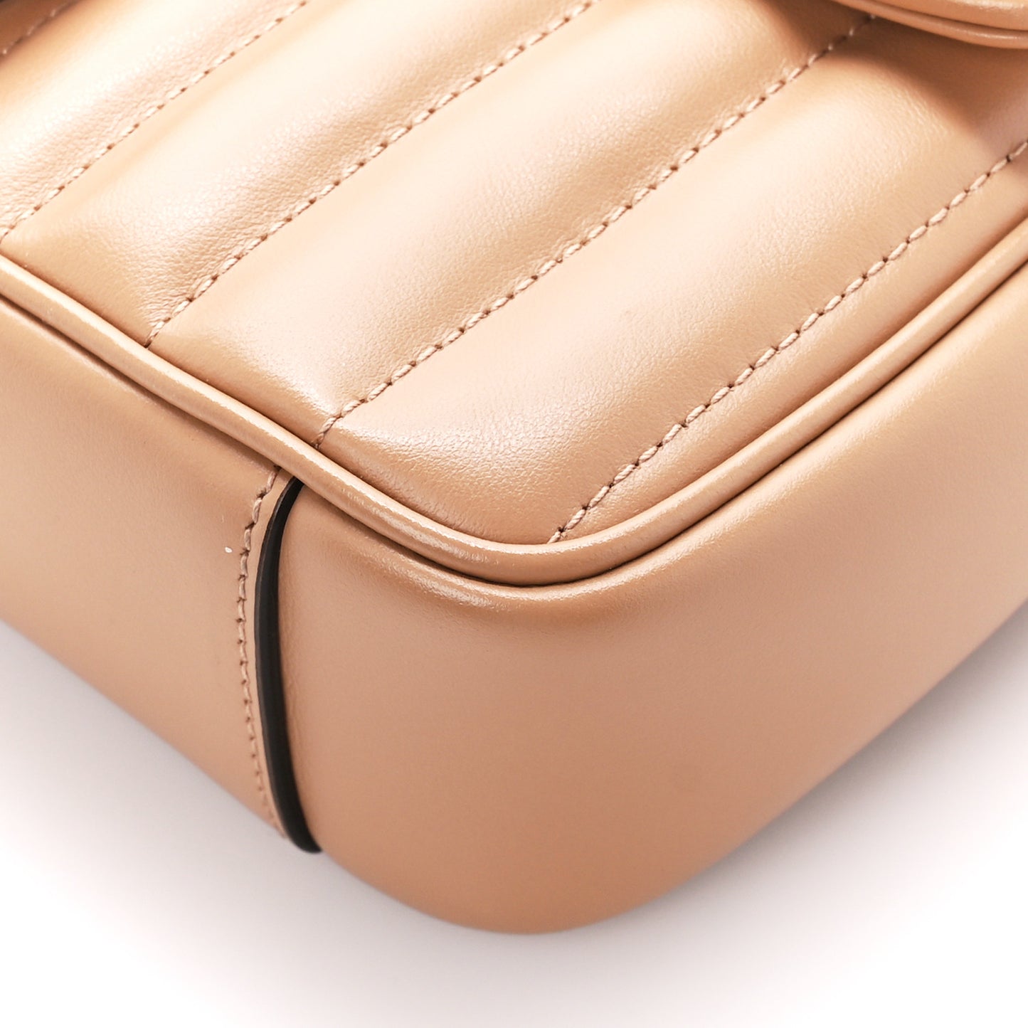 Calfskin Matelasse Aria Mini GG Marmont Shoulder Bag Camelia