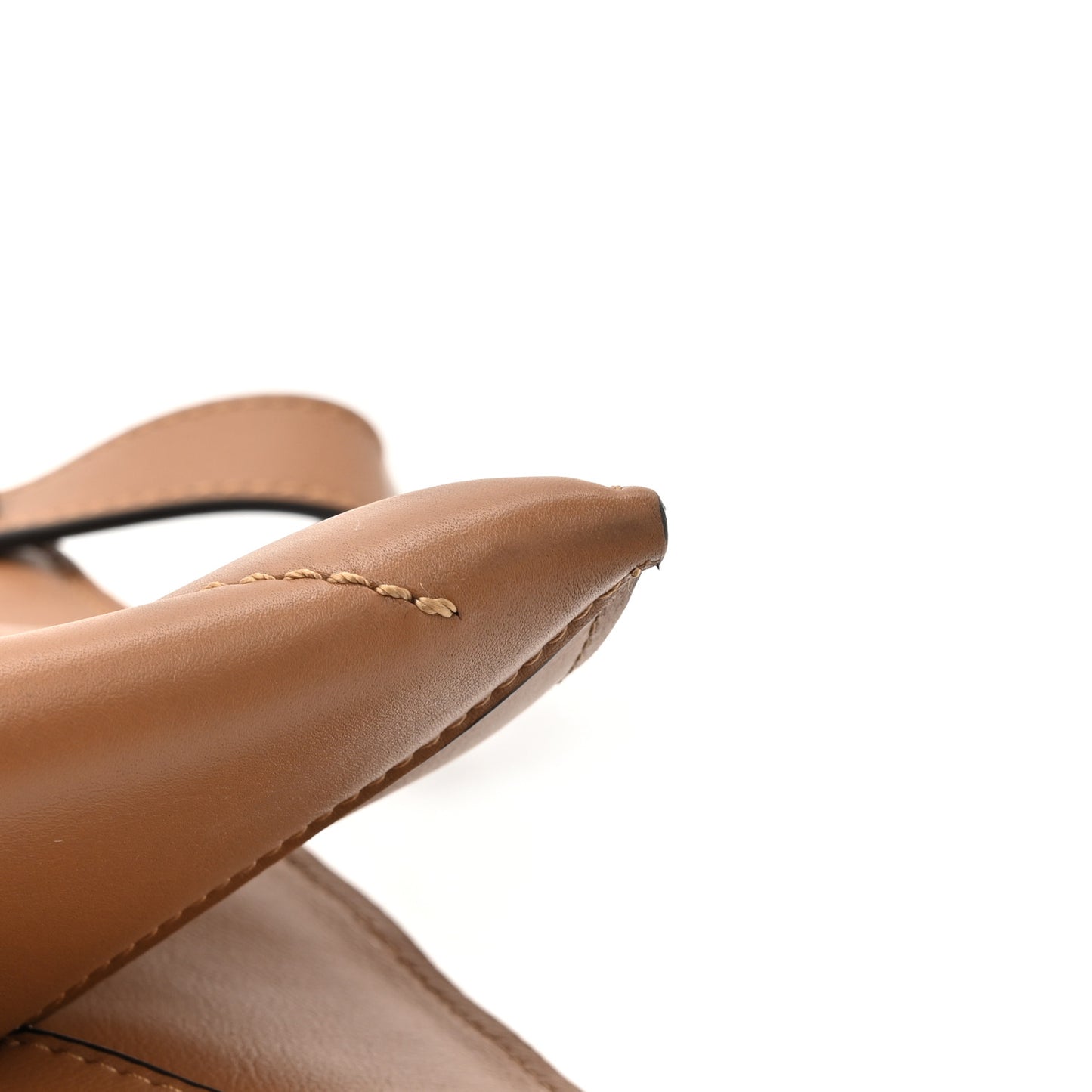 Matte Smooth Calfskin M Zippered Bag Teak