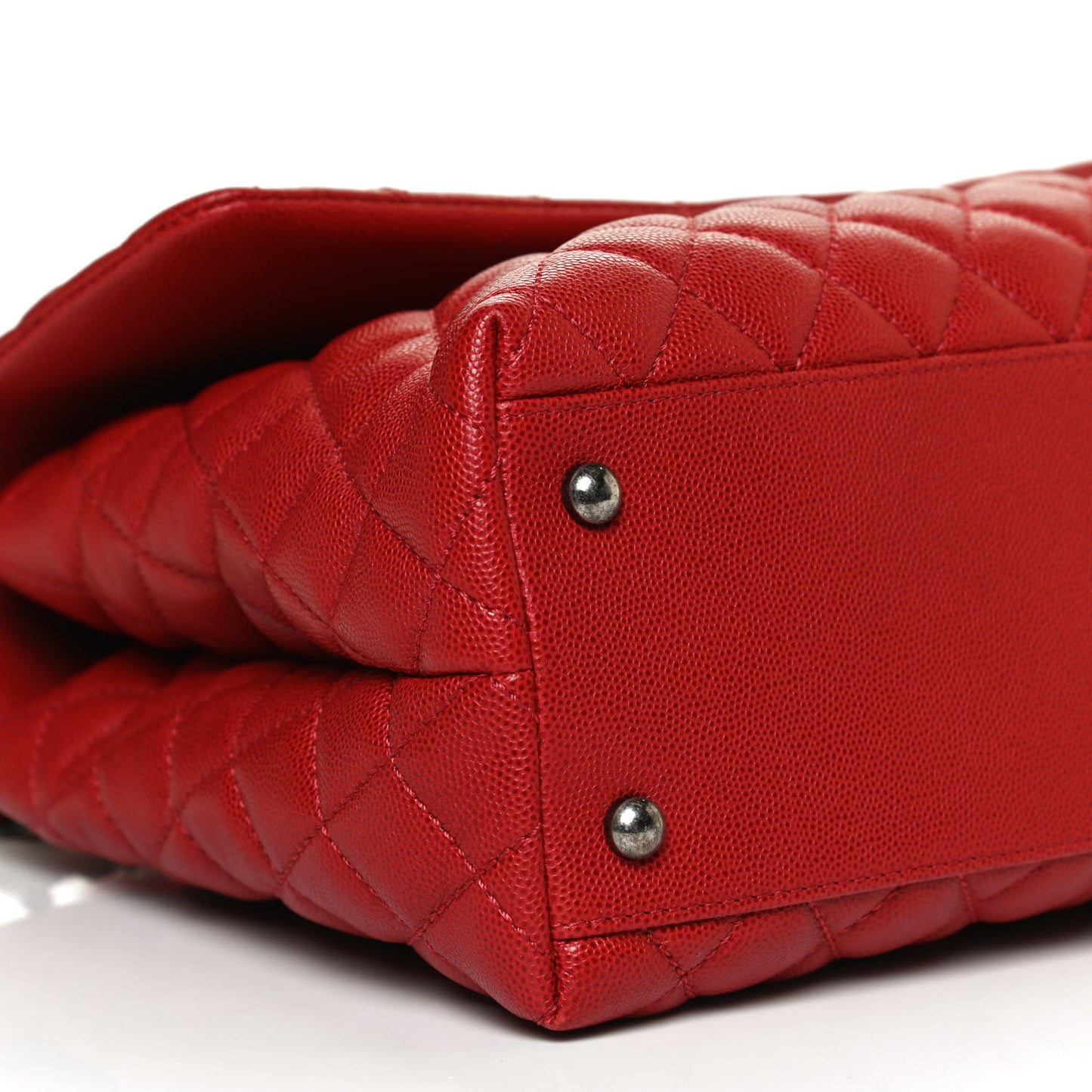 Caviar Quilted Medium Coco Handle Flap Red