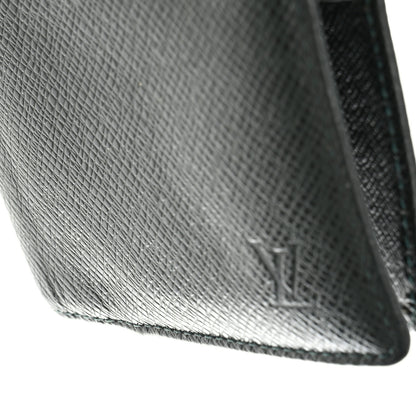 Louis Vuitton Taiga Small Ring Agenda Cover Epicea 9 of 9