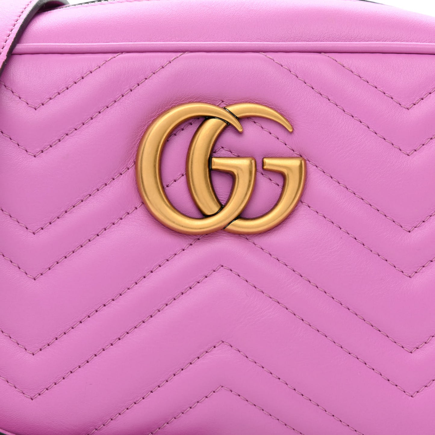 Calfskin Matelasse Small GG Marmont Chain Shoulder Bag Candy Mousse