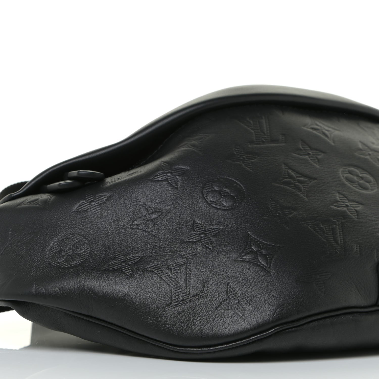 Louis Vuitton Calfskin Monogram Shadow Discovery Bumbag Black 8 of 10