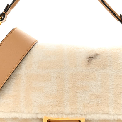 Fendi Shearling Vitello Dolce Macro FF 1974 Baguette White Ice Cuoio Miele Scuro 7 of 11
