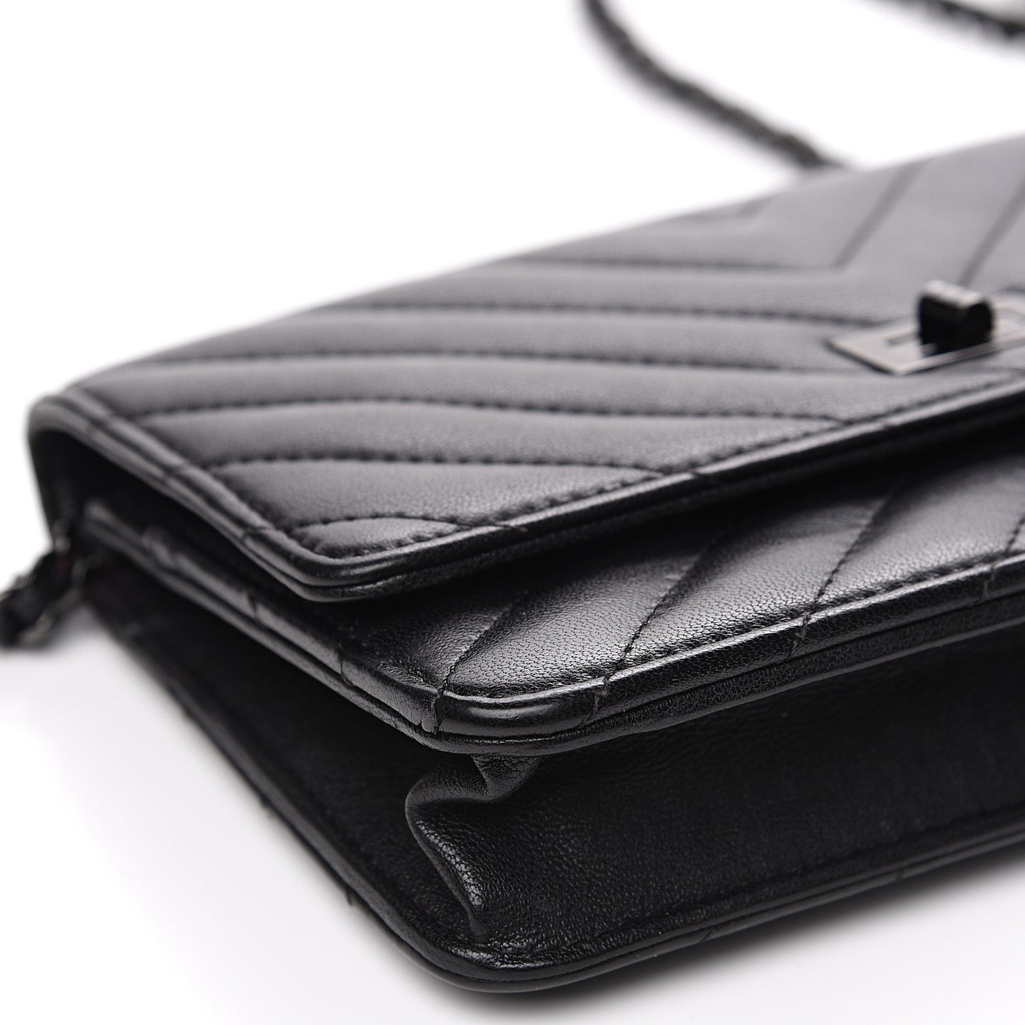 Sheepskin Chevron Reissue Wallet On Chain WOC So Black