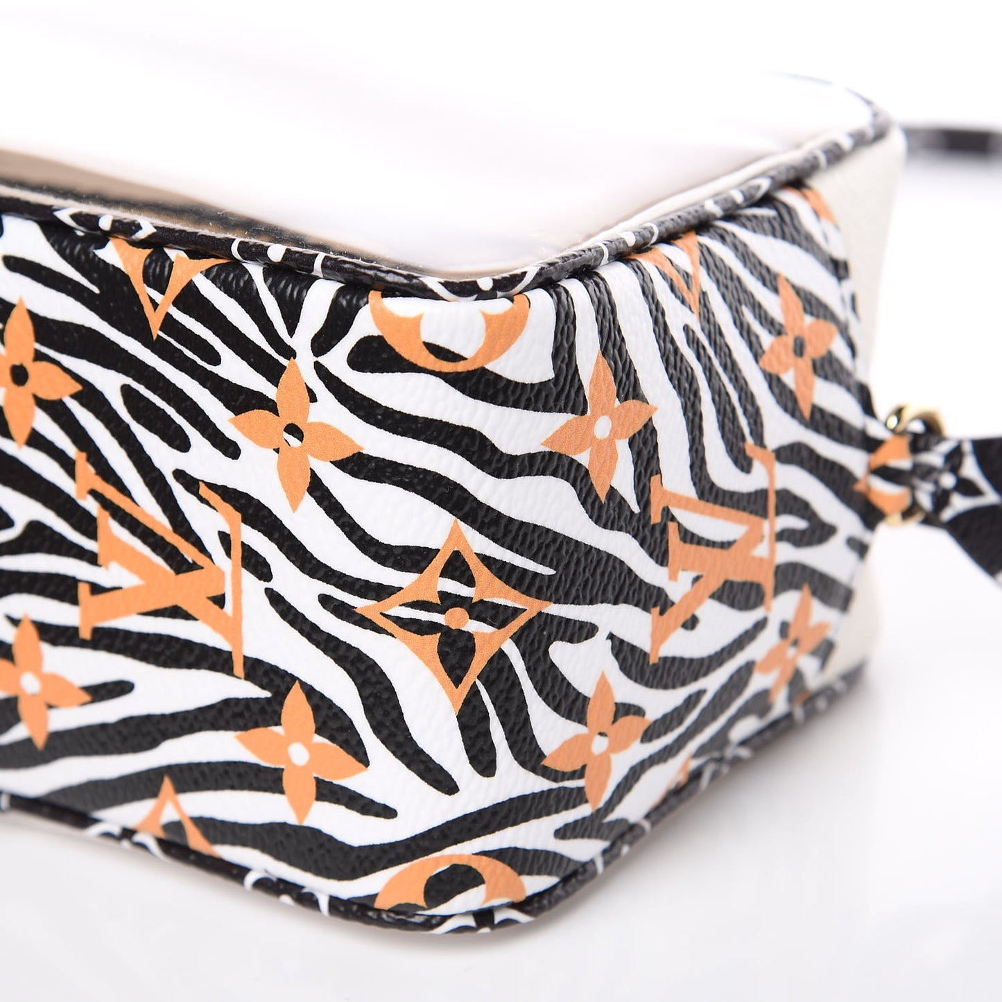 Monogram Giant Jungle Beach Pouch Ivory