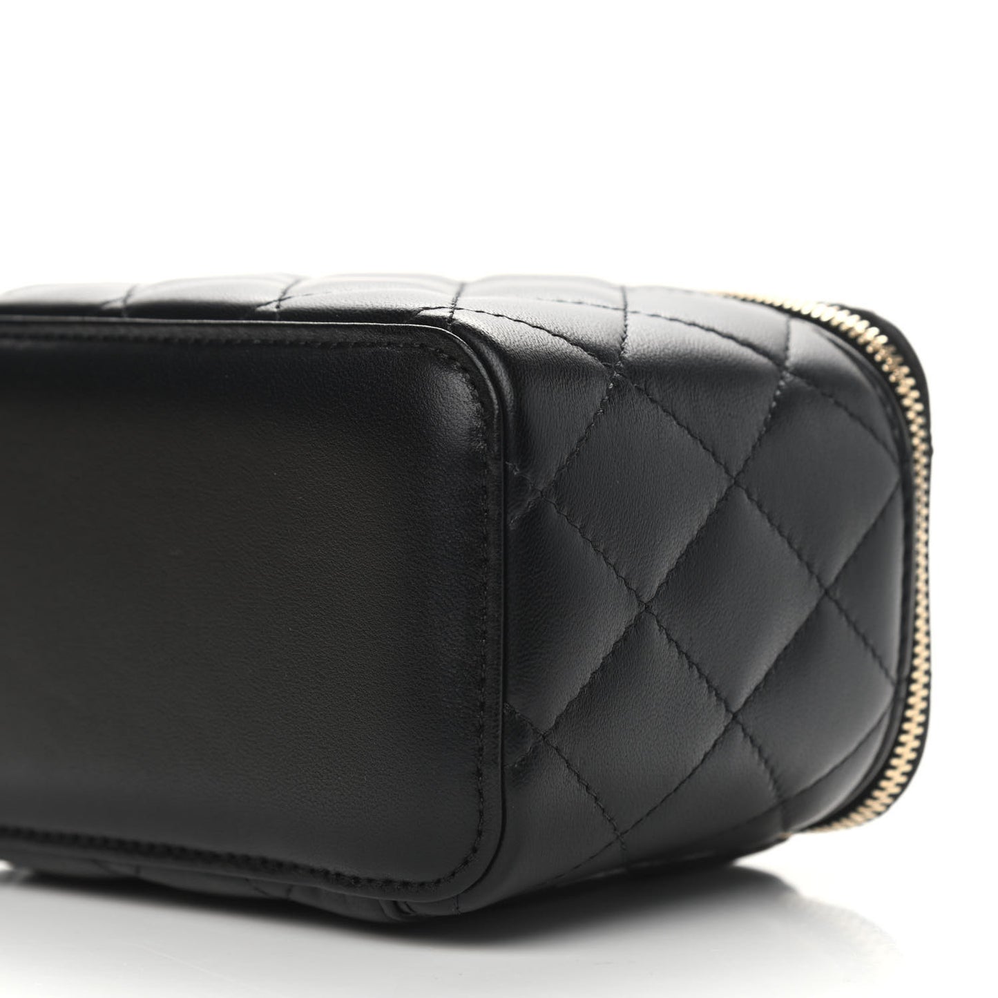 Lambskin Quilted Small Vanity Case With Chain Black