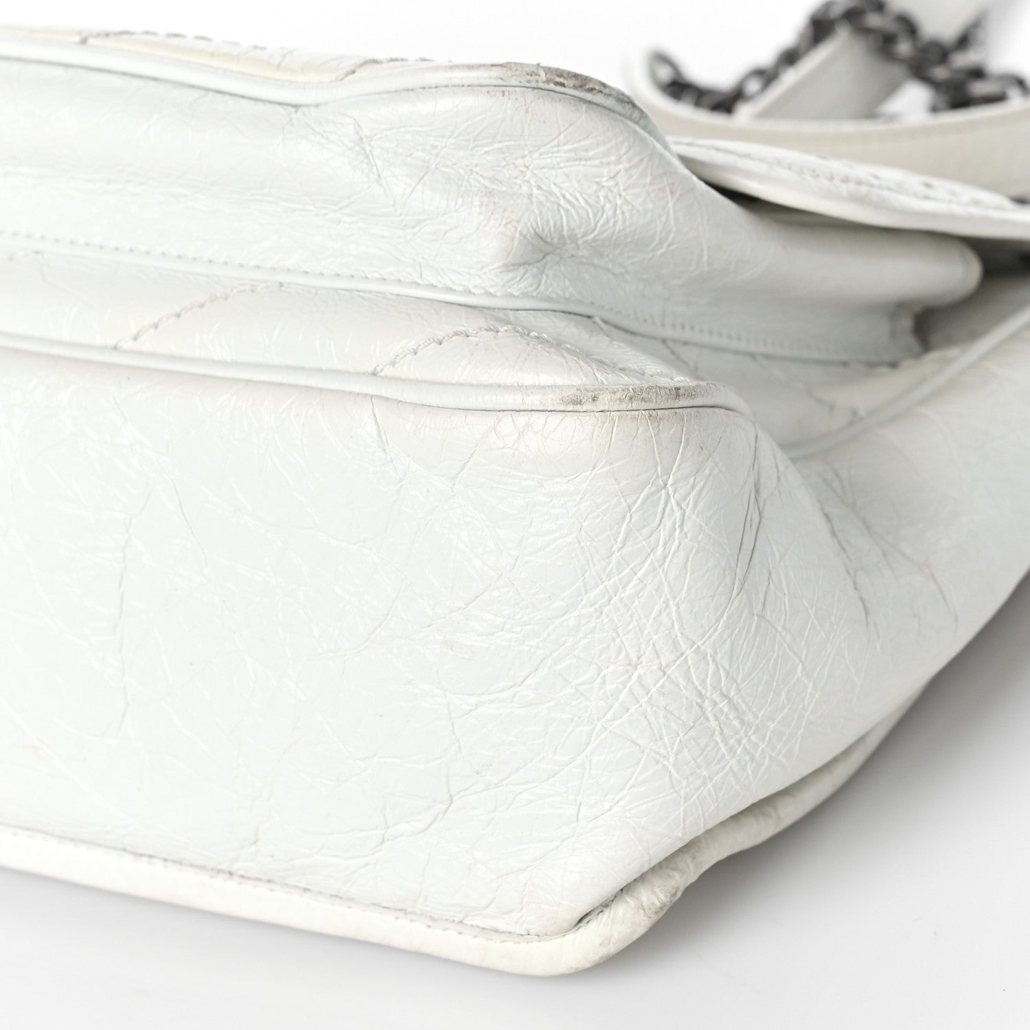 Saint Laurent Crinkled Calfskin Matelasse Monogram Medium Niki Chain Satchel Dirty White 9 of 15