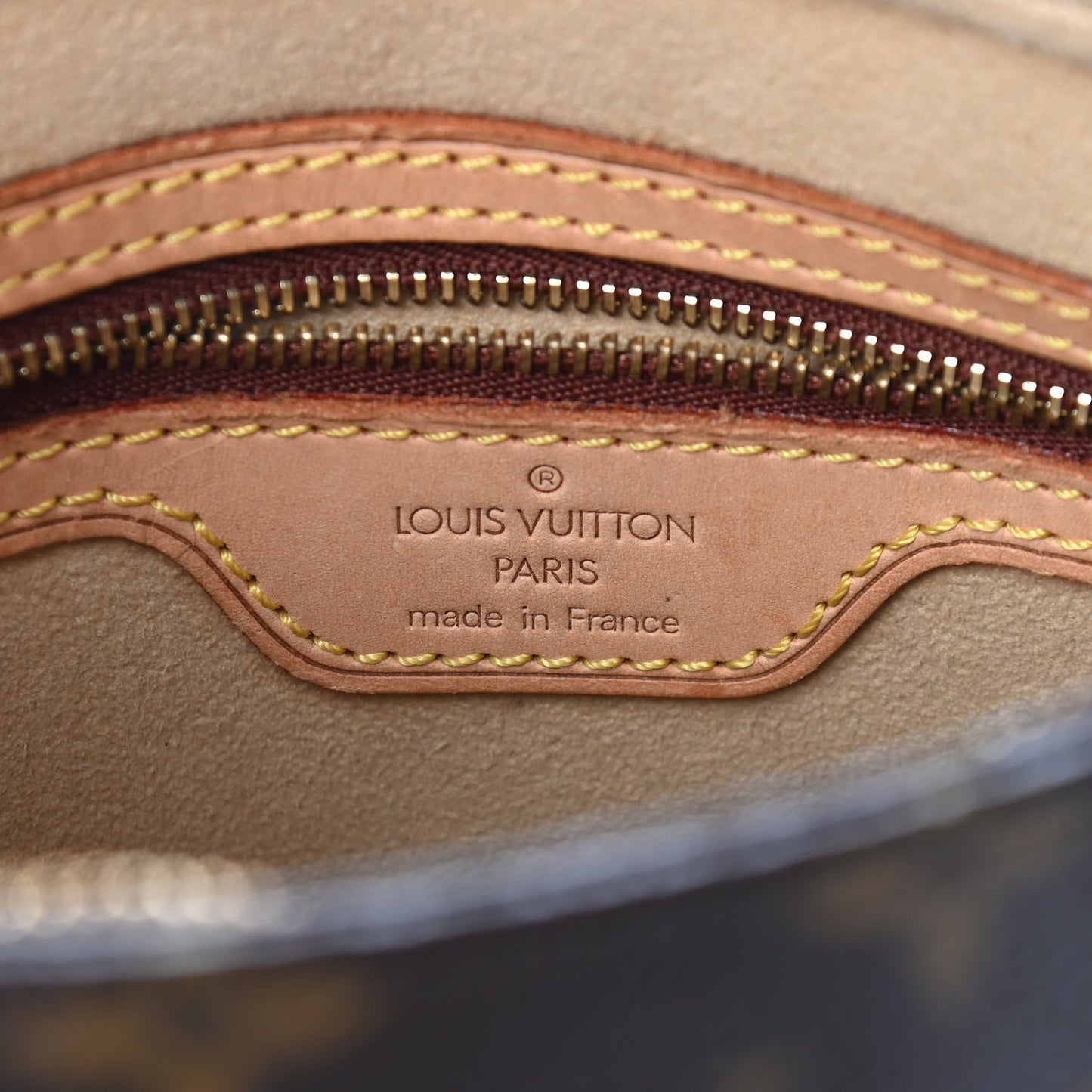 Monogram Looping MM