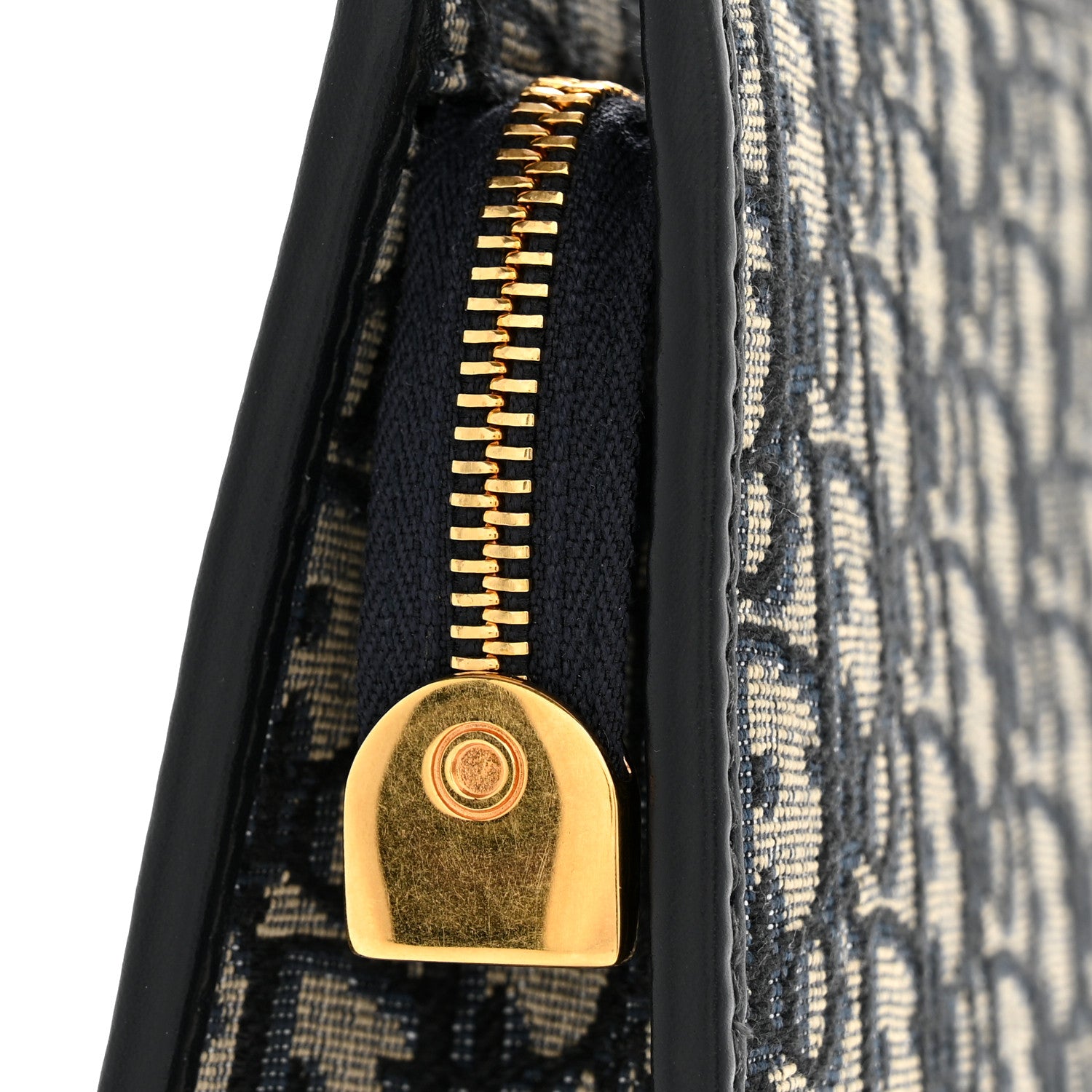Christian Dior Oblique 30 Montaigne Pouch Blue 1859129 – FASHIONPHILE