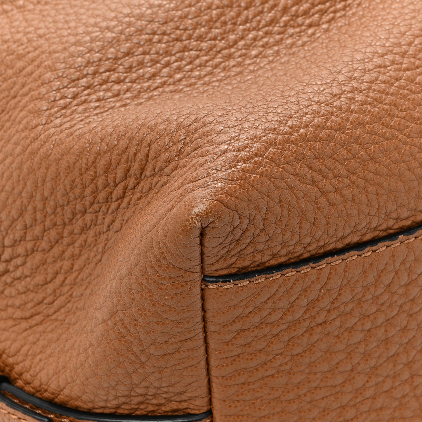 Waxy Grained Calfskin Medium Nightingale Brown