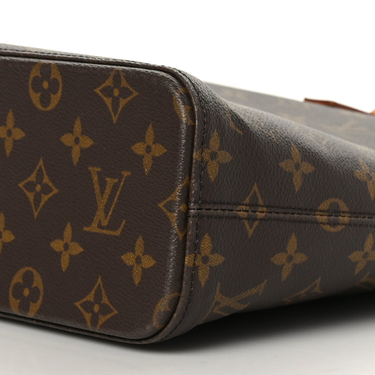 Monogram Luco