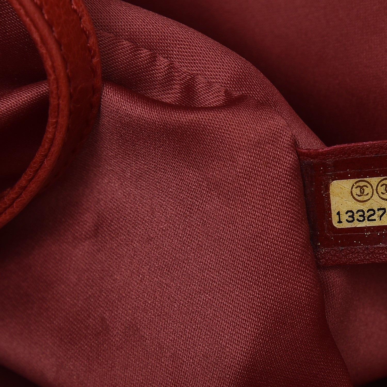 Chanel Glazed Calfskin Large On The Road Tote Red 7 of 10