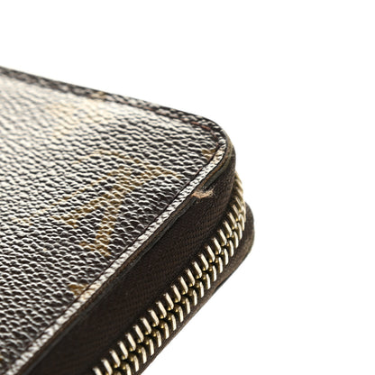 Louis Vuitton Monogram Zippy Wallet 10 of 16