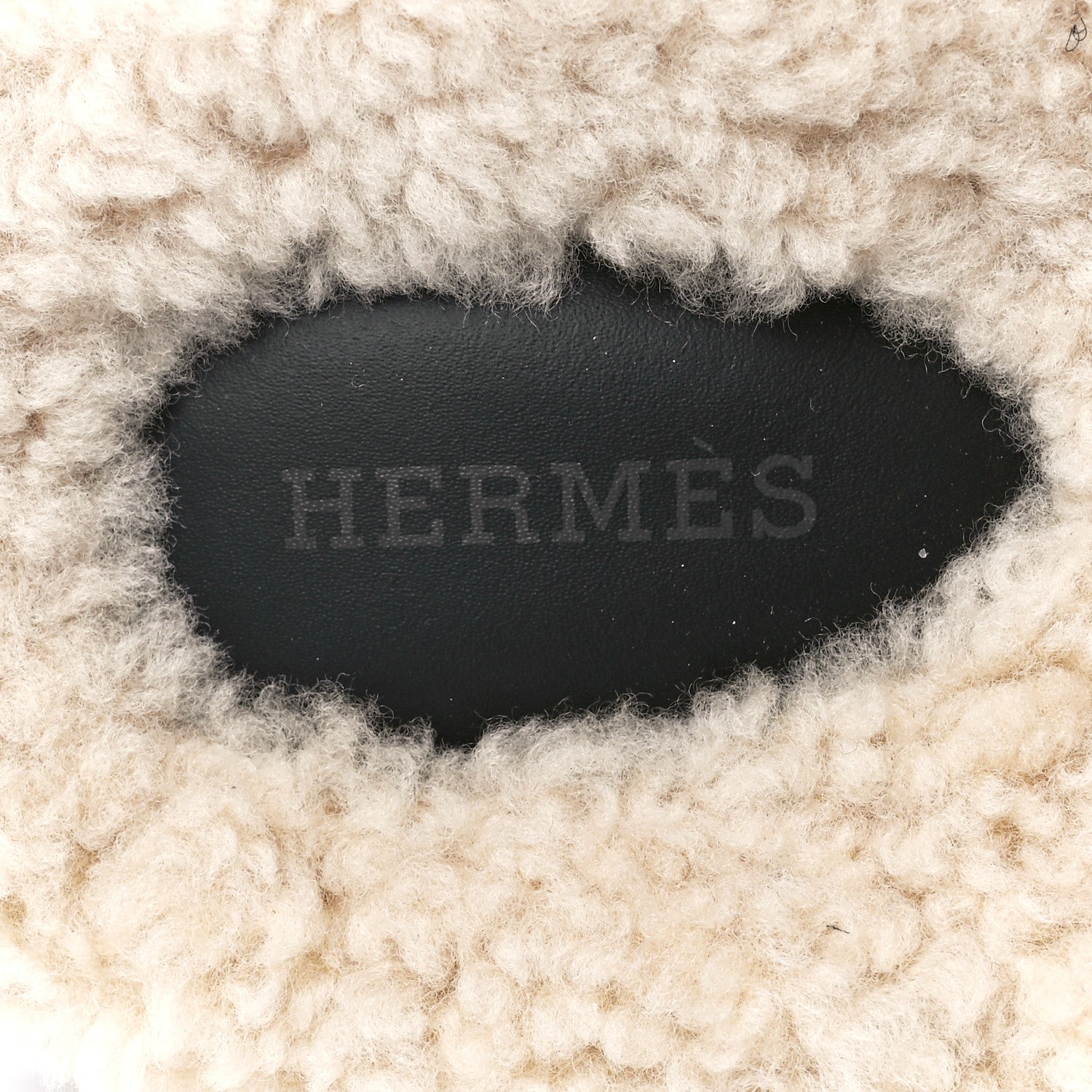 Hermes Calfskin Woolskin Mens Chypre Sandals 41.5 Black Ecru 8 of 8