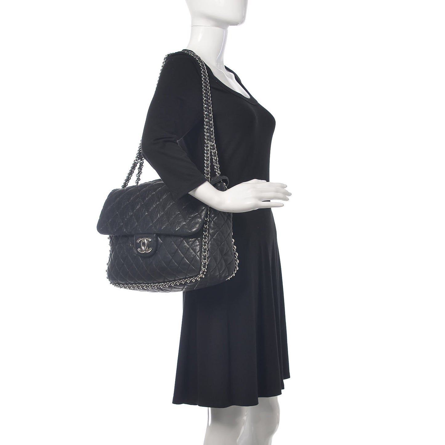 Washed Lambskin Quilted Maxi Chain Around Flap Black