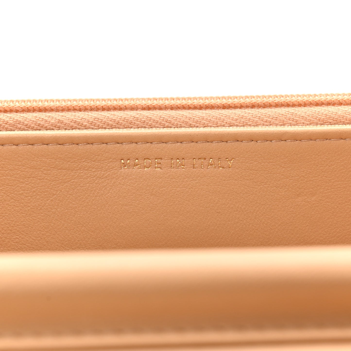 Lambskin Quilted Wallet On Chain WOC Beige Black