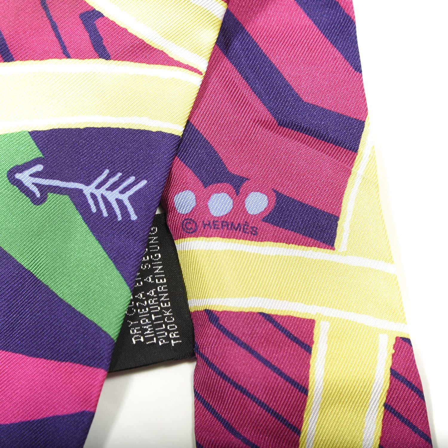 Hermes Silk Jeu de Soie Uniforme Twilly Fuchsia Rouge Multi 3 of 5