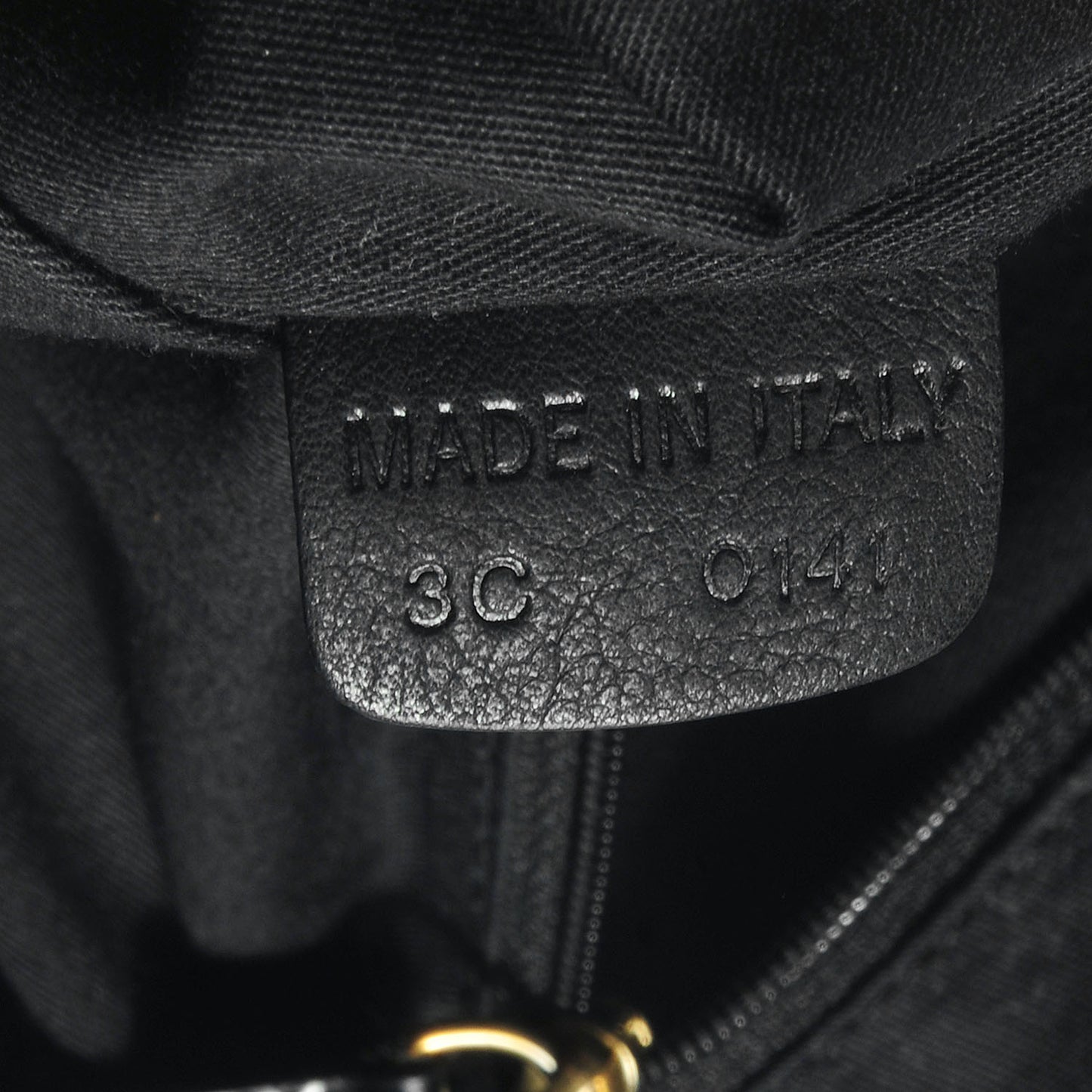 Patent Calfskin Medium Antigona Black