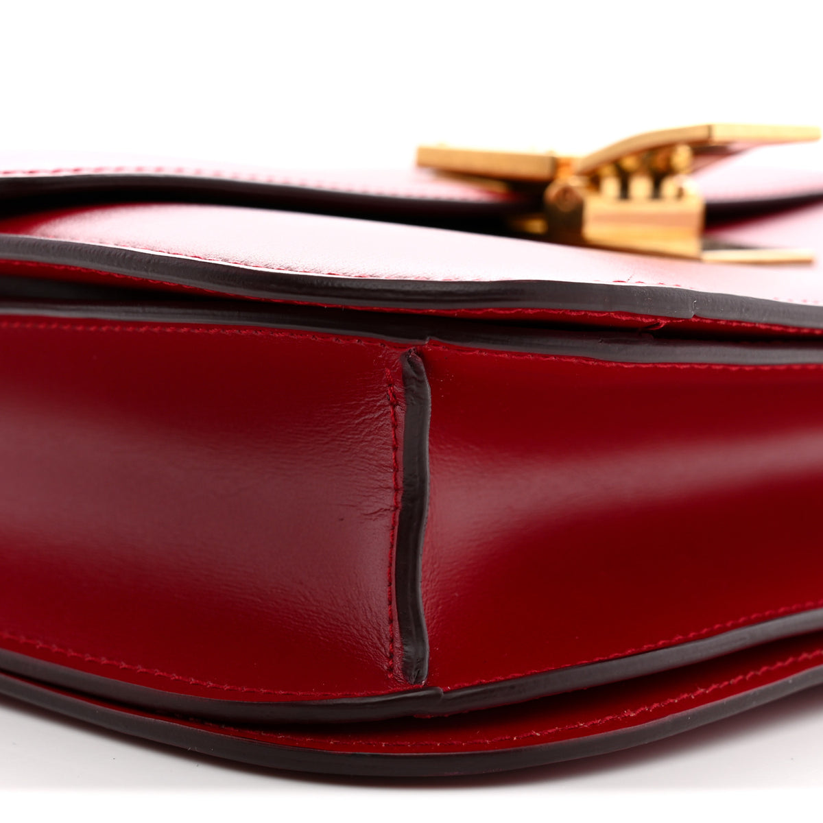 Box Calfskin Medium Classic Box Flap Bag Red