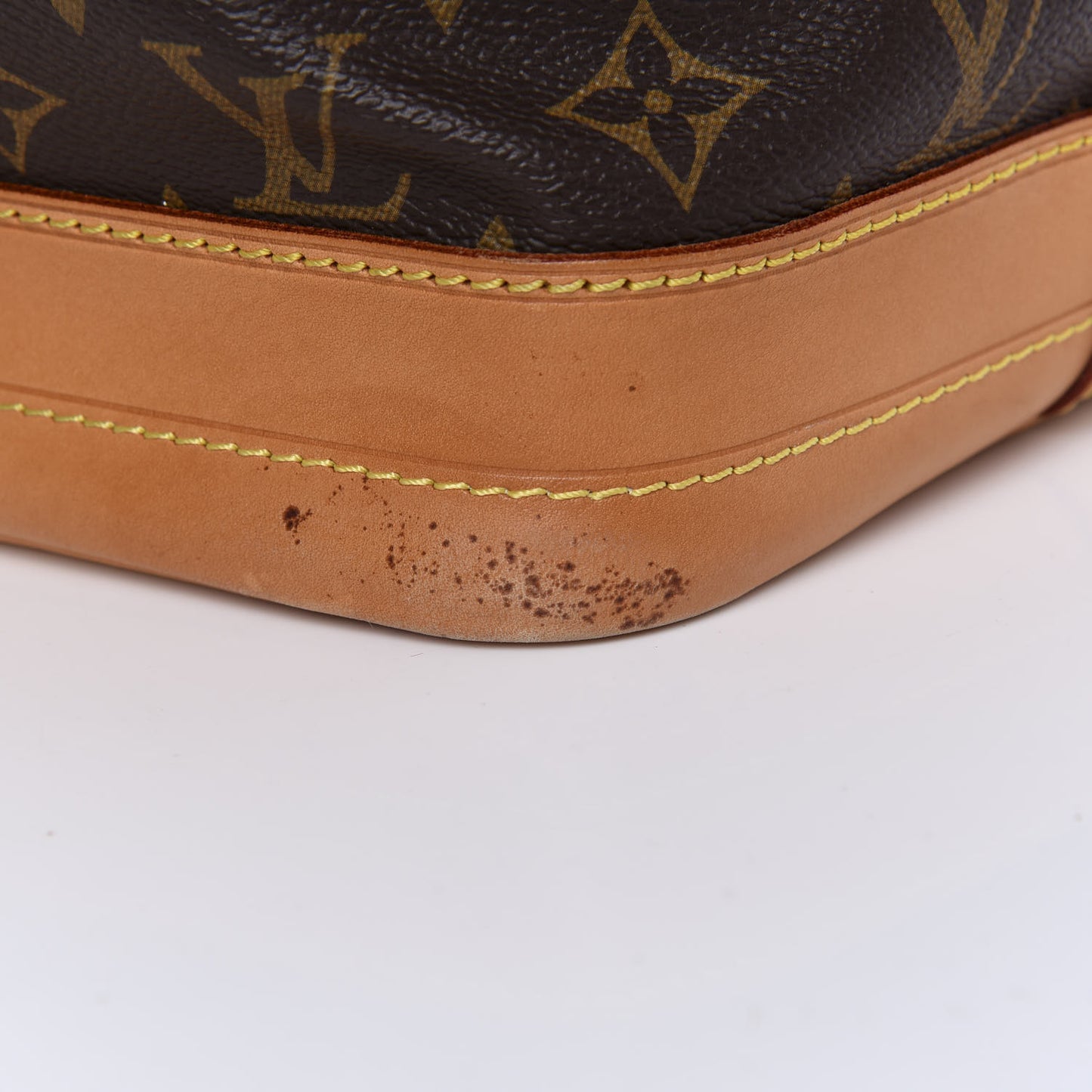 Monogram Noe