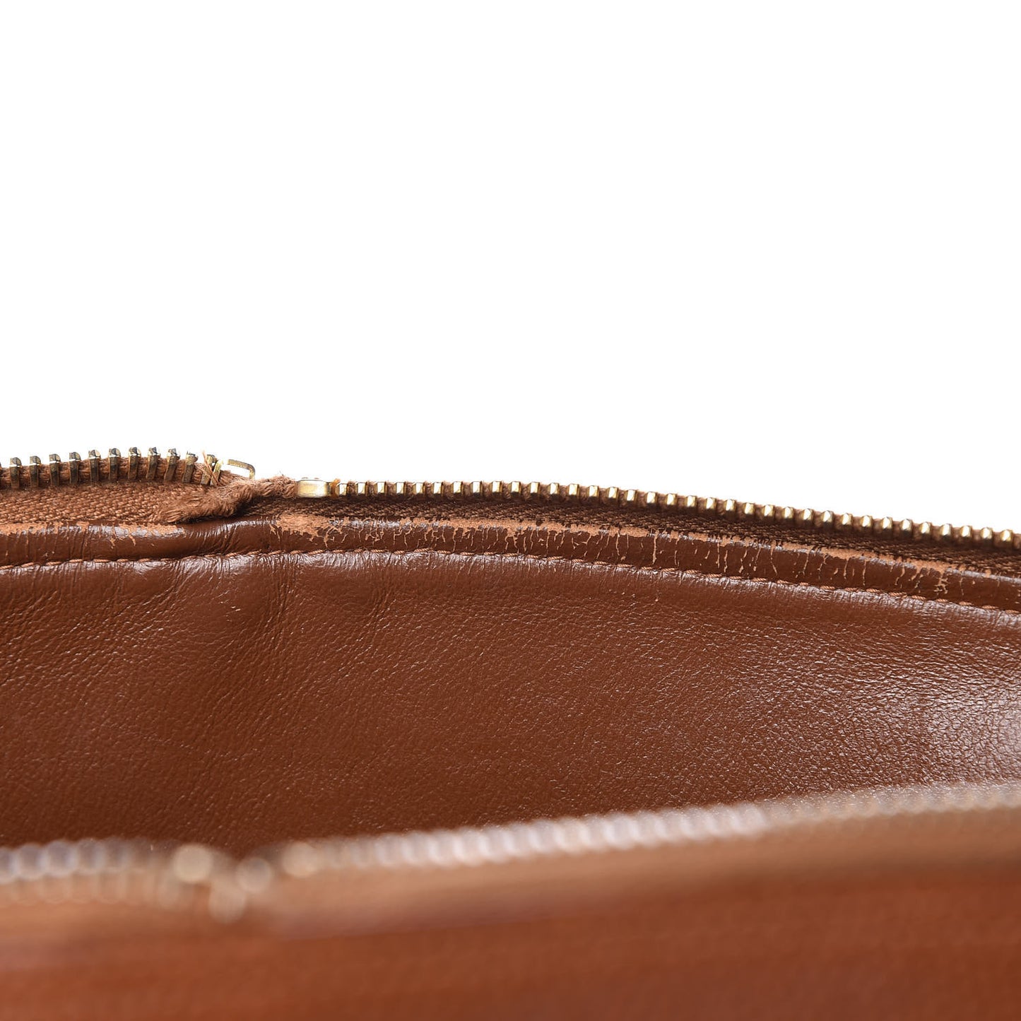 Caviar Large CC Shoulder Bag Brown