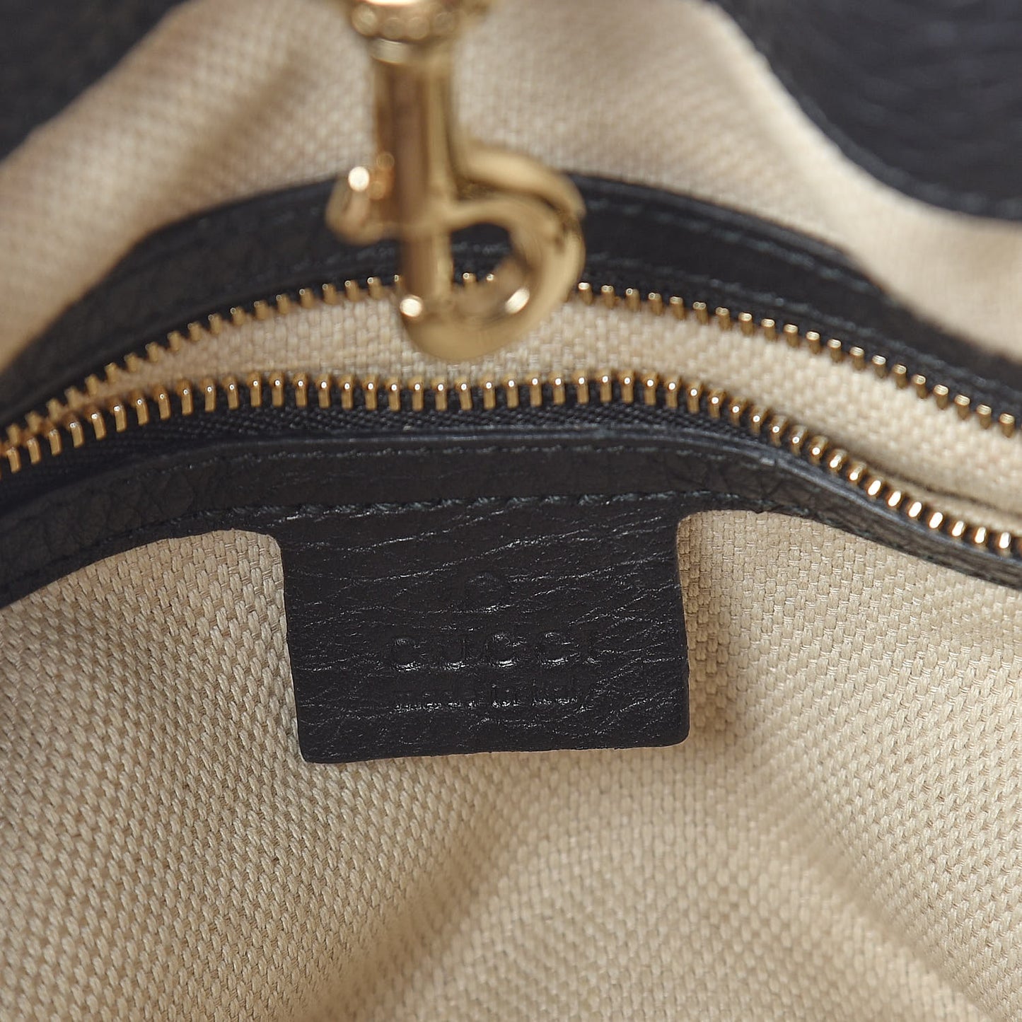 Pebbled Calfskin Medium Soho Chain Shoulder Bag Black