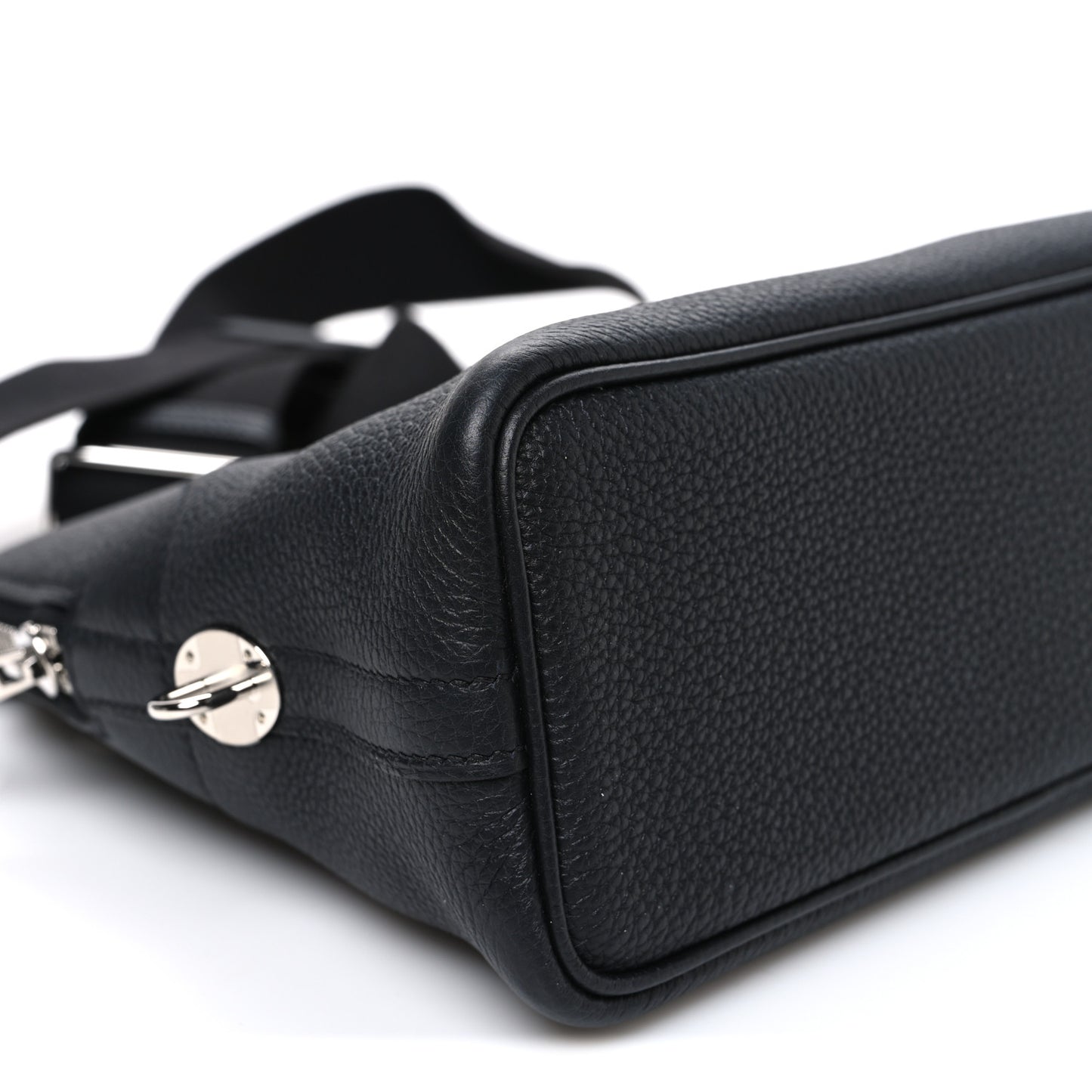 Togo Bolide Messenger Bag Black