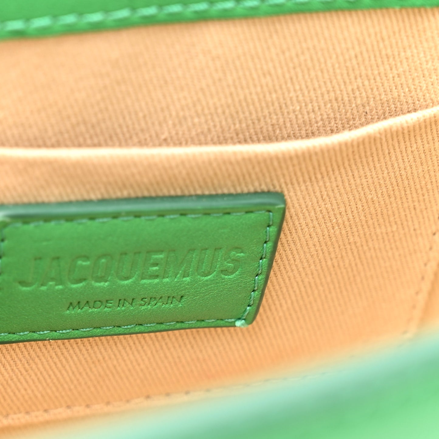 Smooth Calfskin Le Chiquito Noeud Green