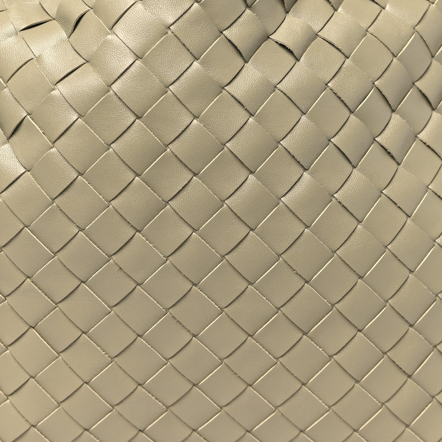 Calfskin Intrecciato Small Hop Travertine