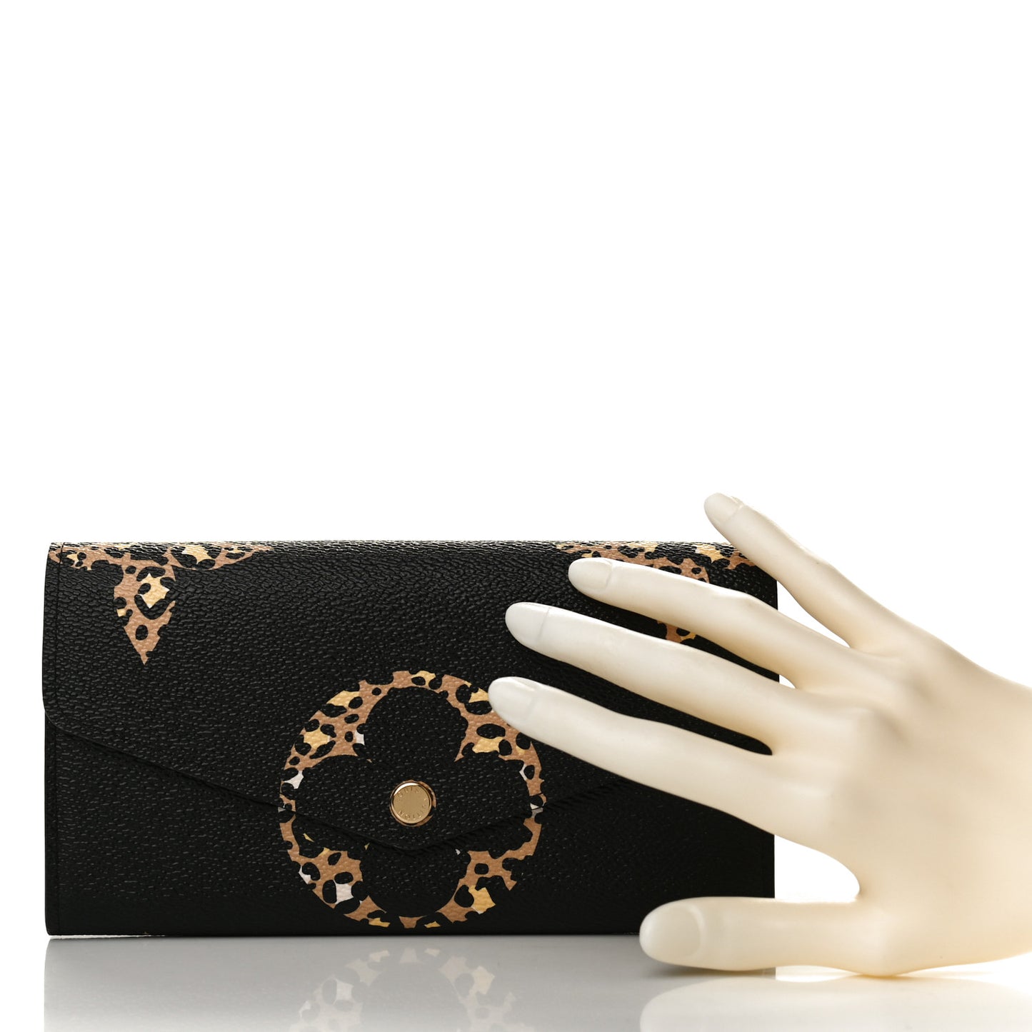 Monogram Giant Jungle Sarah Wallet Black