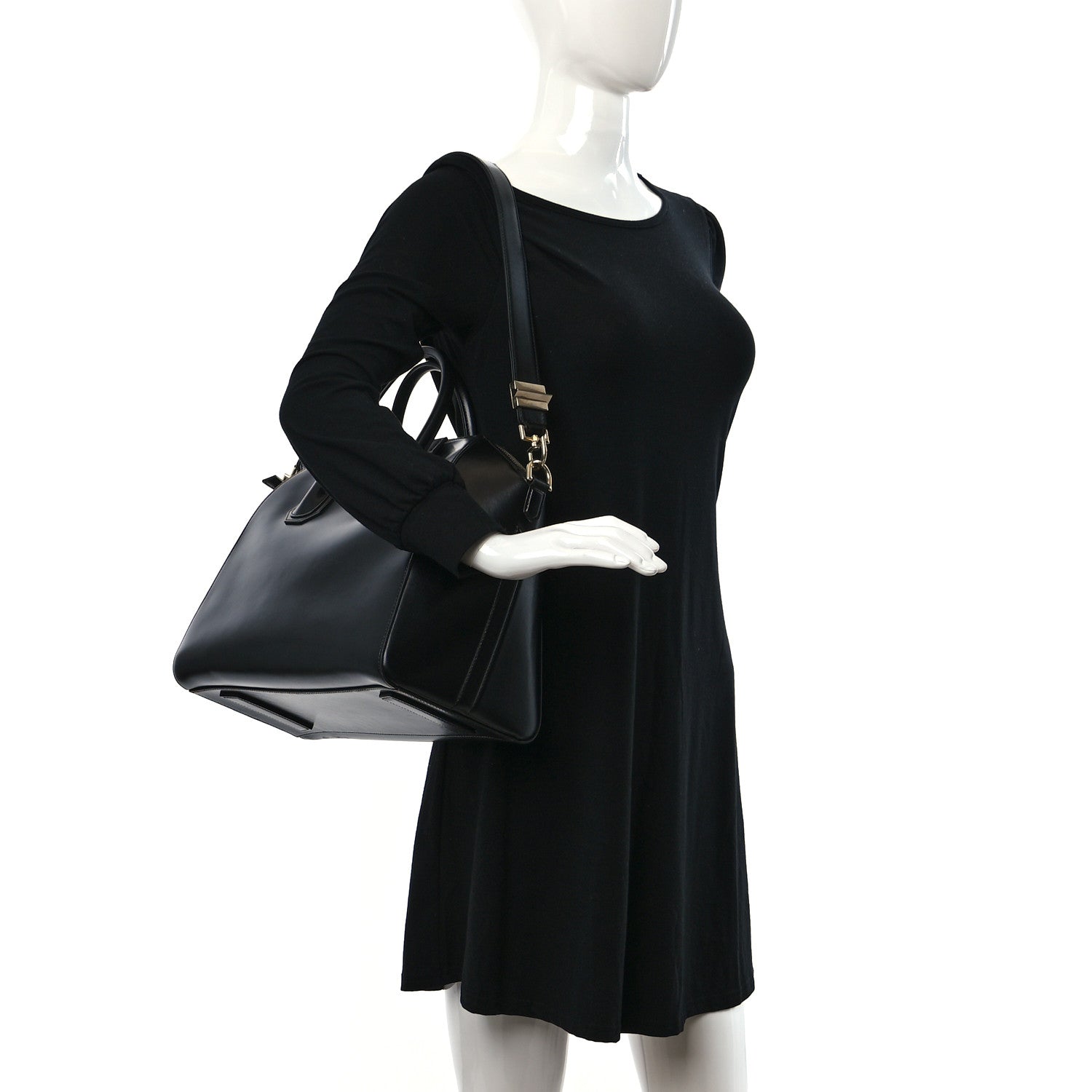 Givenchy Shiny Lord Calfskin Medium Antigona Black 3 of 8