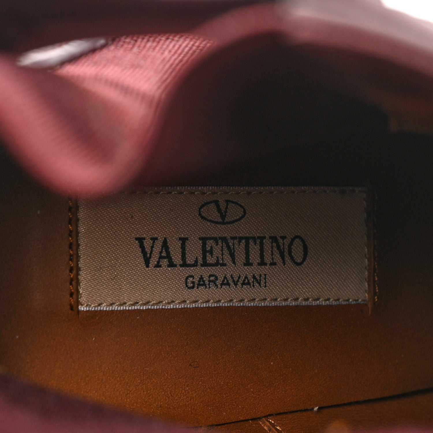Valentino Garavani Grainy Calfskin Rockstud Chelsea 90mm Ankle Boots 39 Burgundy 7 of 9