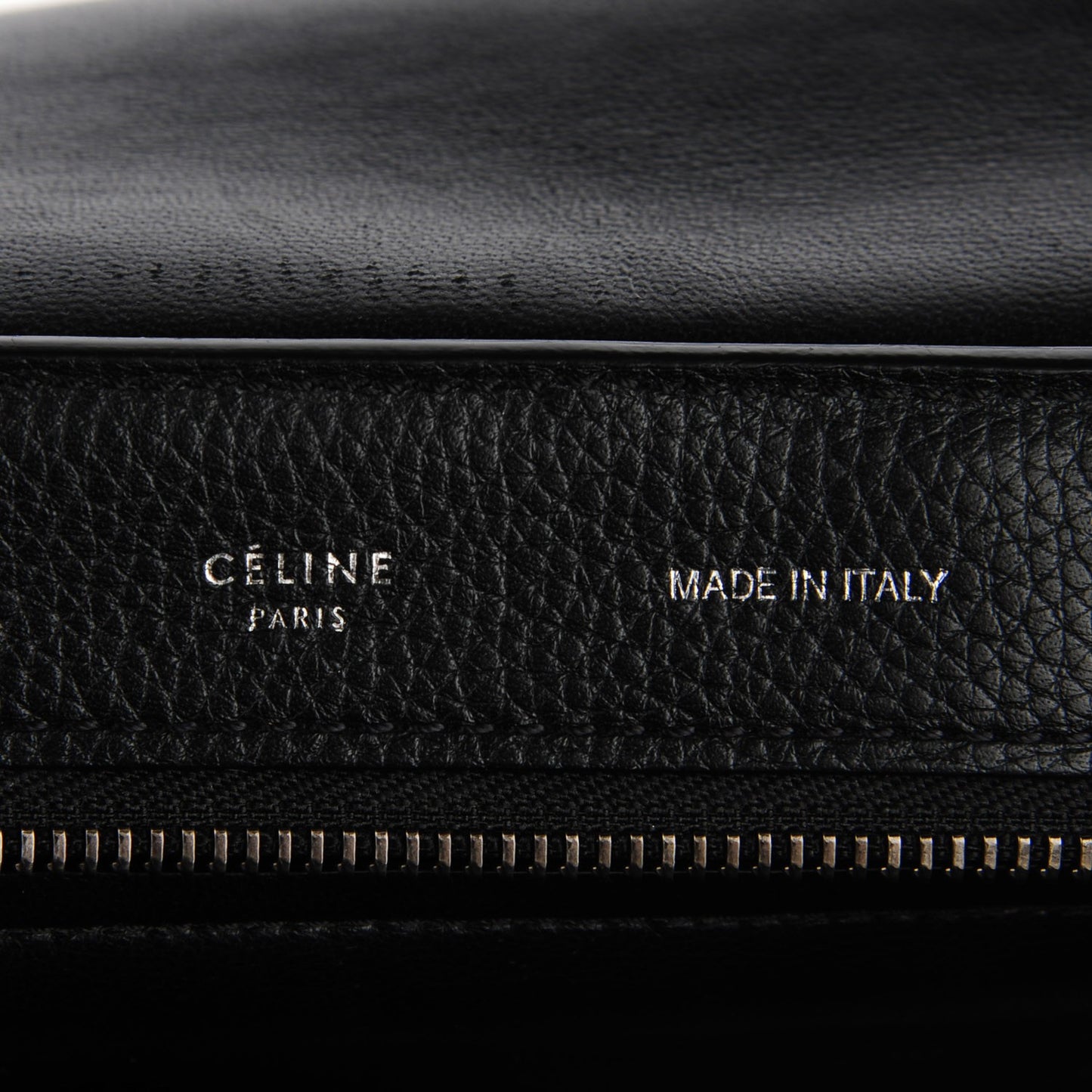 Drummed Calfskin Suede Medium Trapeze Black