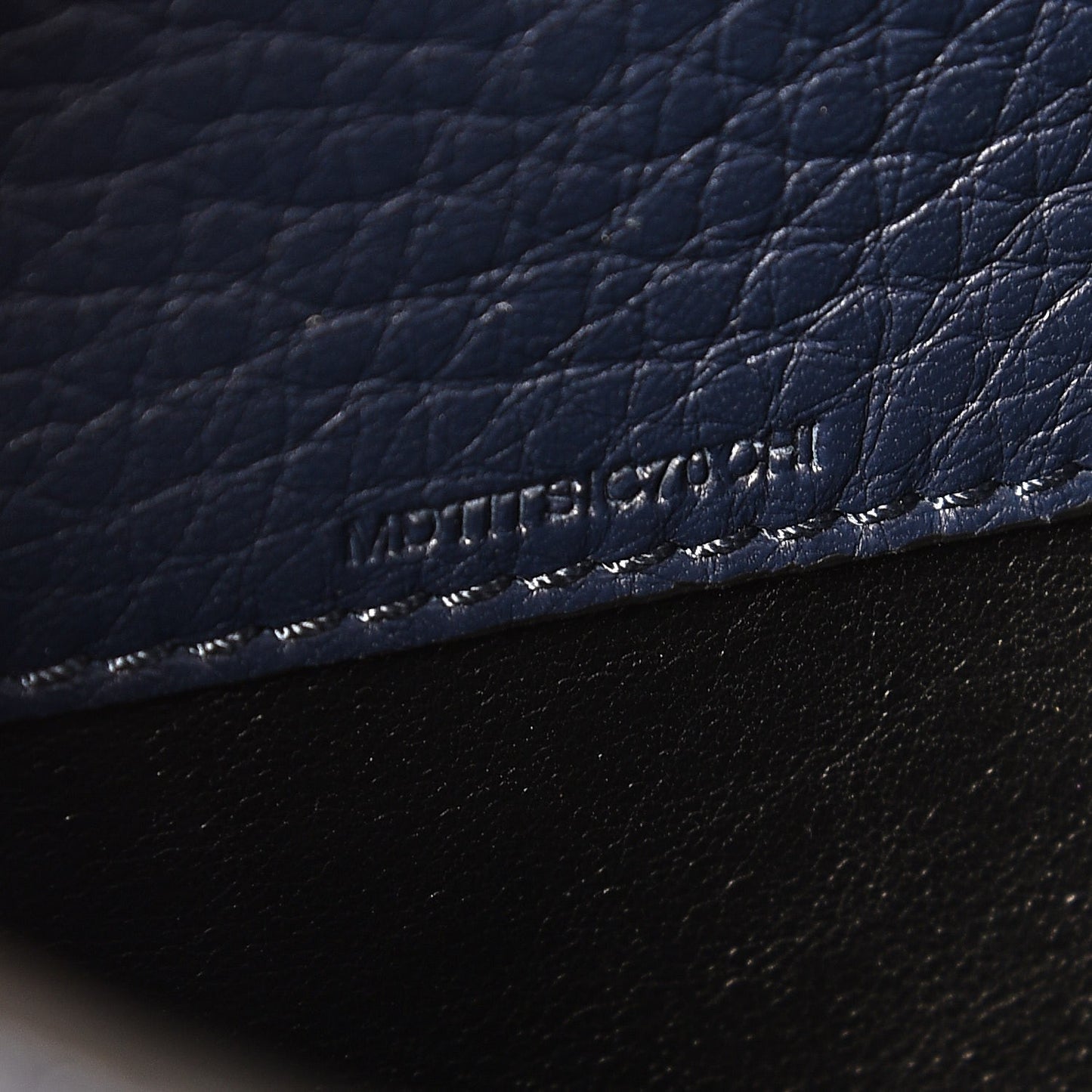 Grain Calfskin Northchurch iPad Air Case Blue