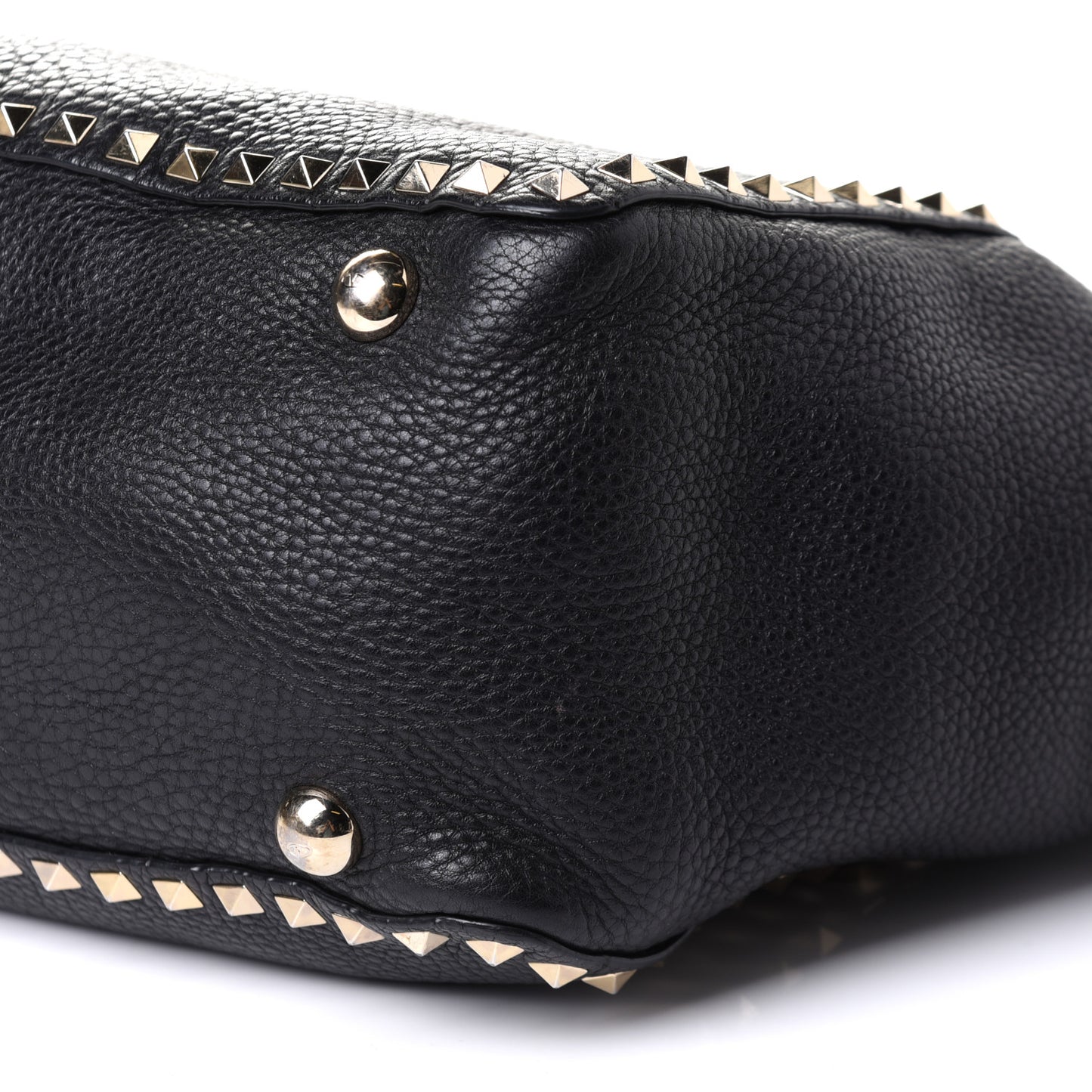 Pebbled Calfskin Medium Rockstud Tote Black