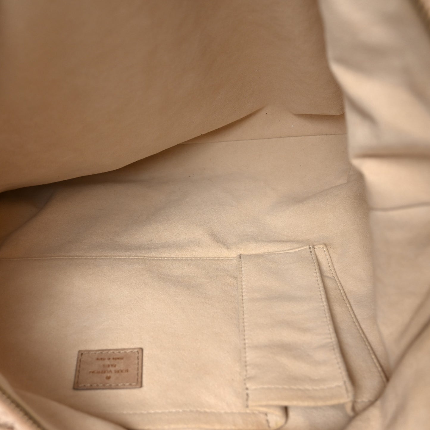 Lambskin Olympe Nimbus GM Ecru