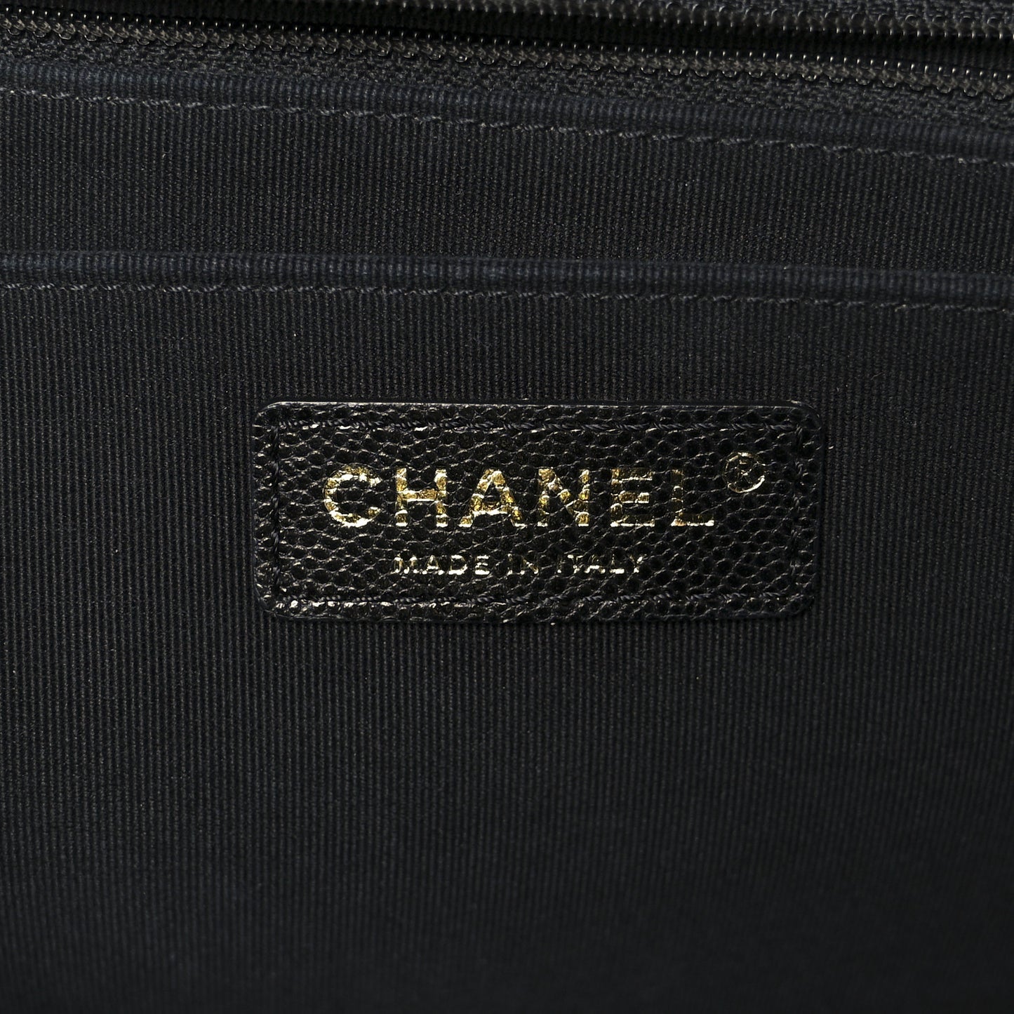 Caviar Quilted XXL Travel Flap Bag Black