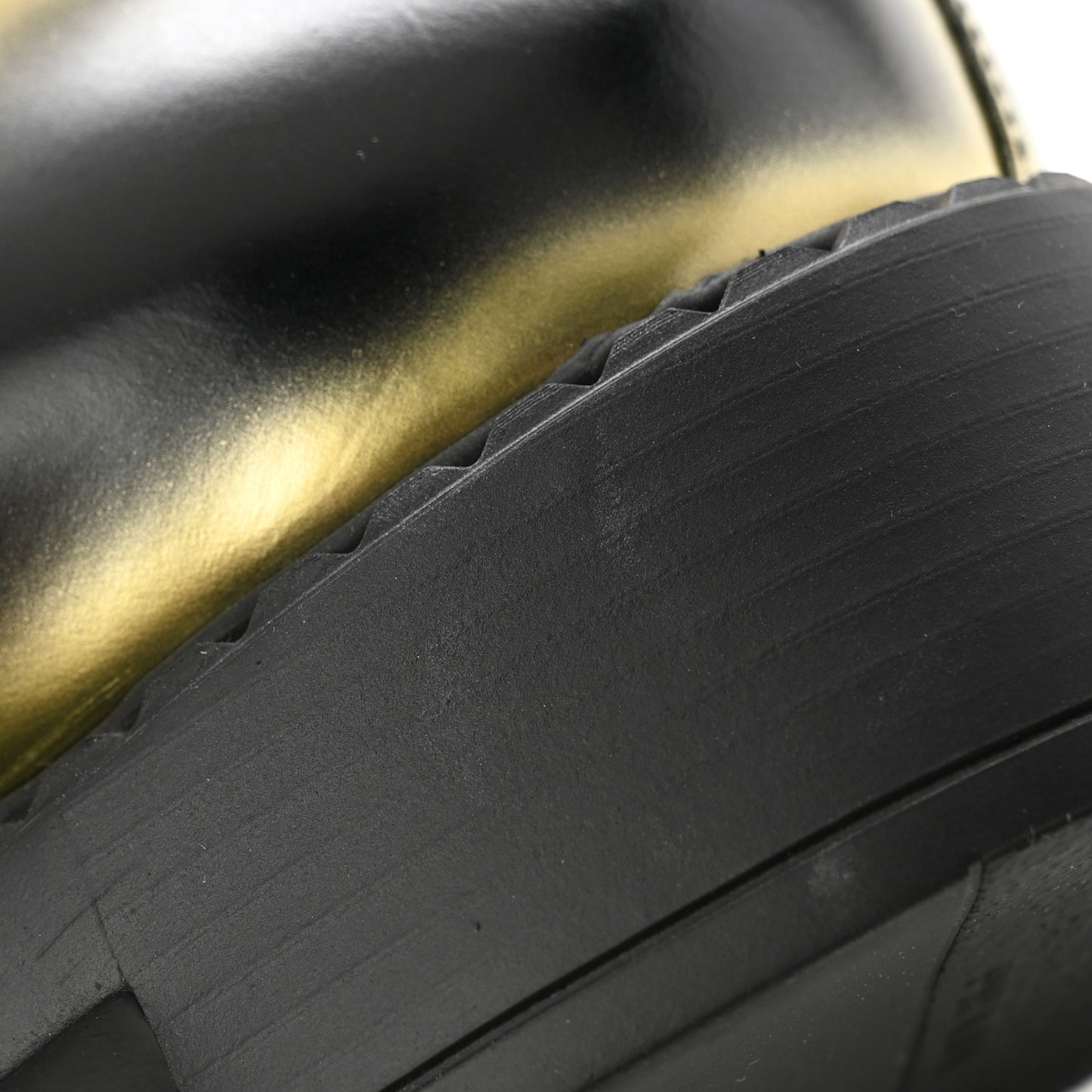 Spazzolato Sfumato Metal Triangle Logo 50mm Loafers 40.5 Black Platino