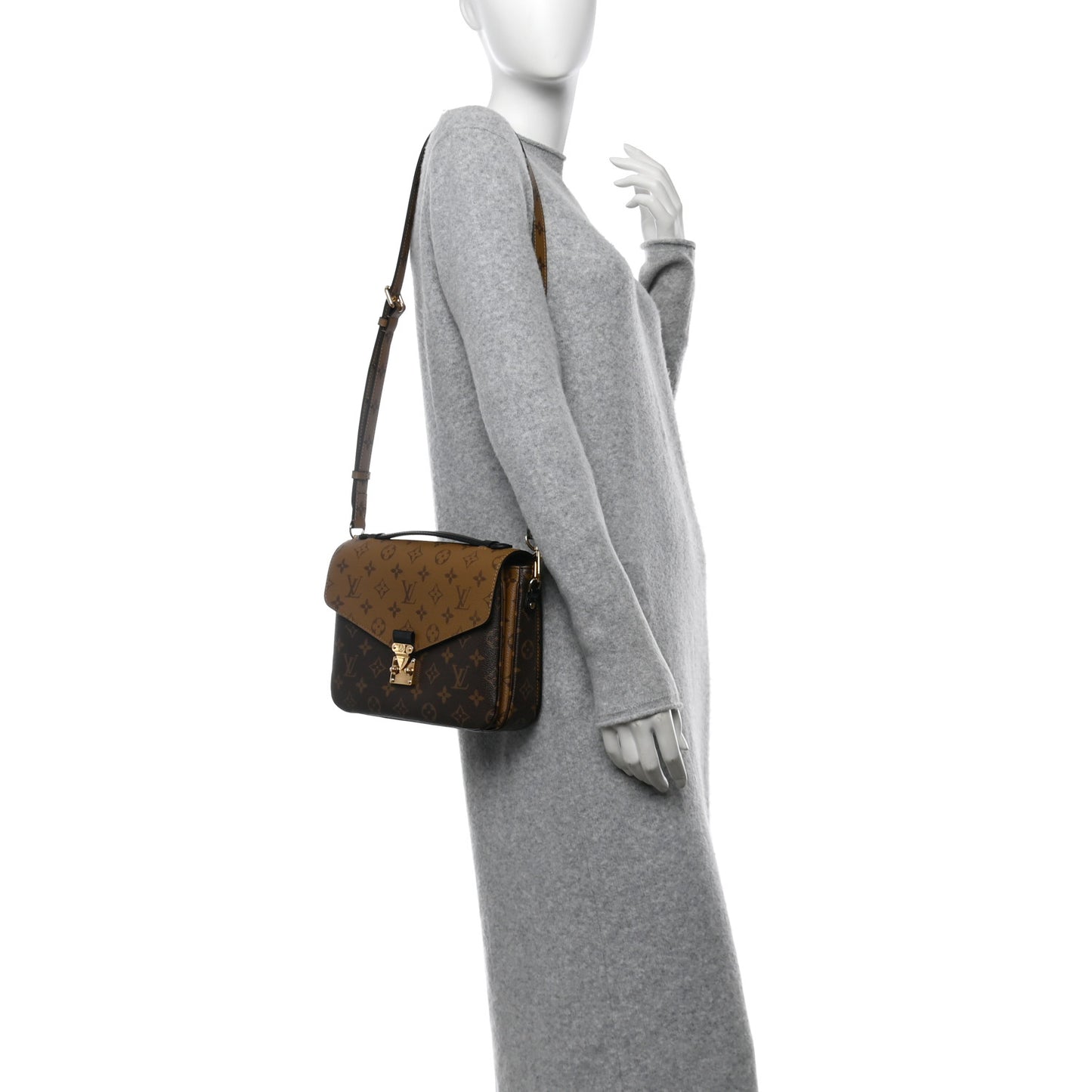 Reverse Monogram Pochette Metis