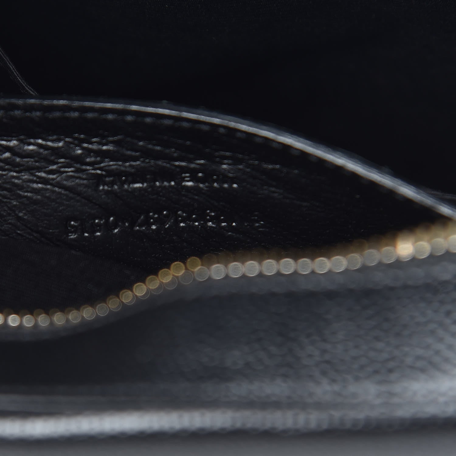 Saint Laurent Grain De Poudre Medium Classic Monogram Camera Bag Black 7 of 9
