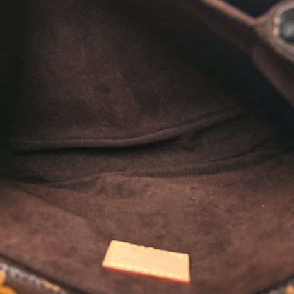 Louis Vuitton Monogram Pochette Metis 5 of 8