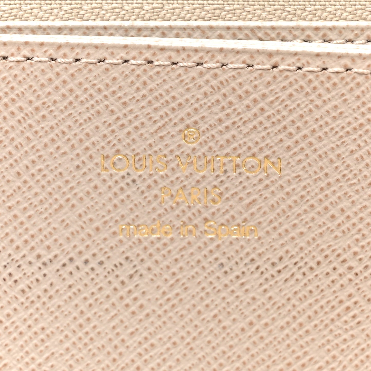 Epi Zippy Wallet Galet