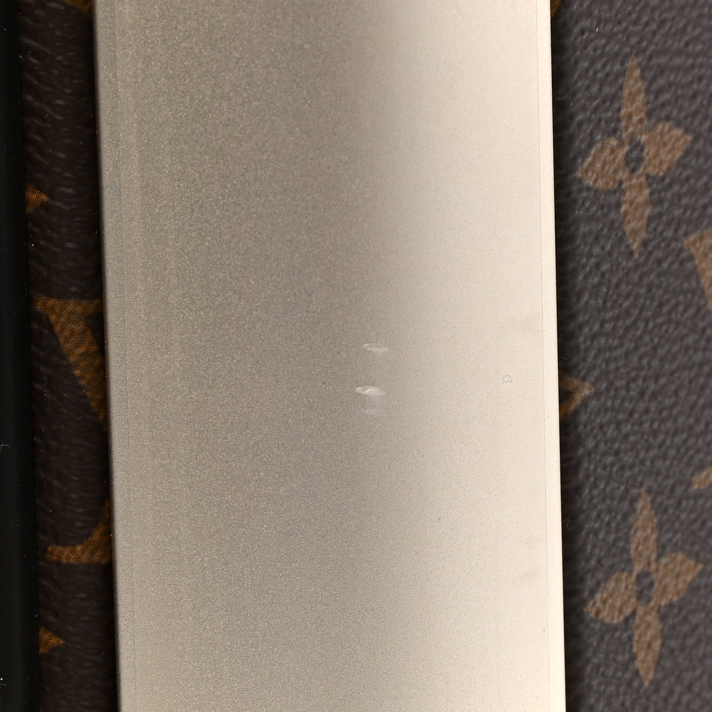 Monogram Horizon 55 Coquelicot