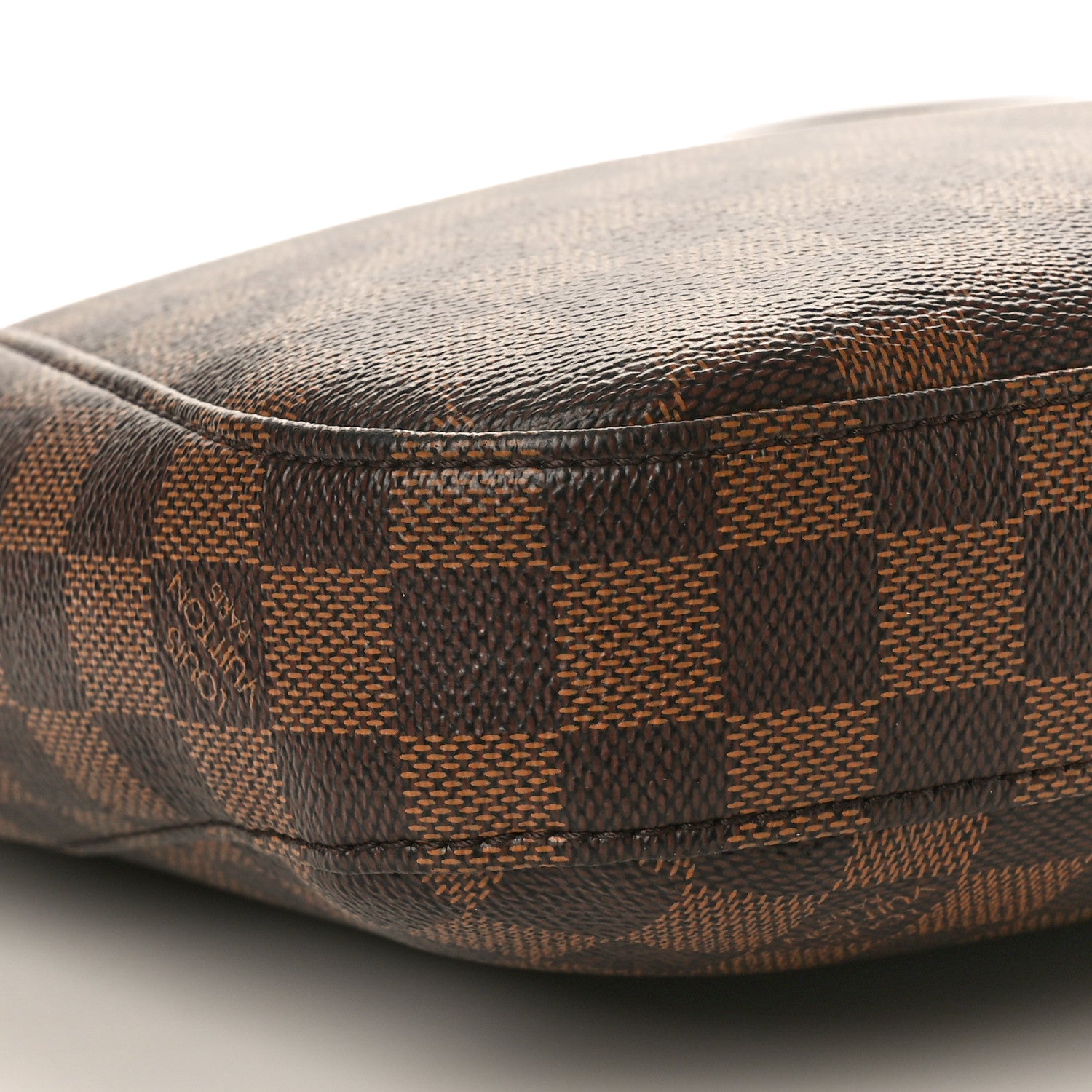 Louis Vuitton Damier Ebene South Bank Besace 8 of 10