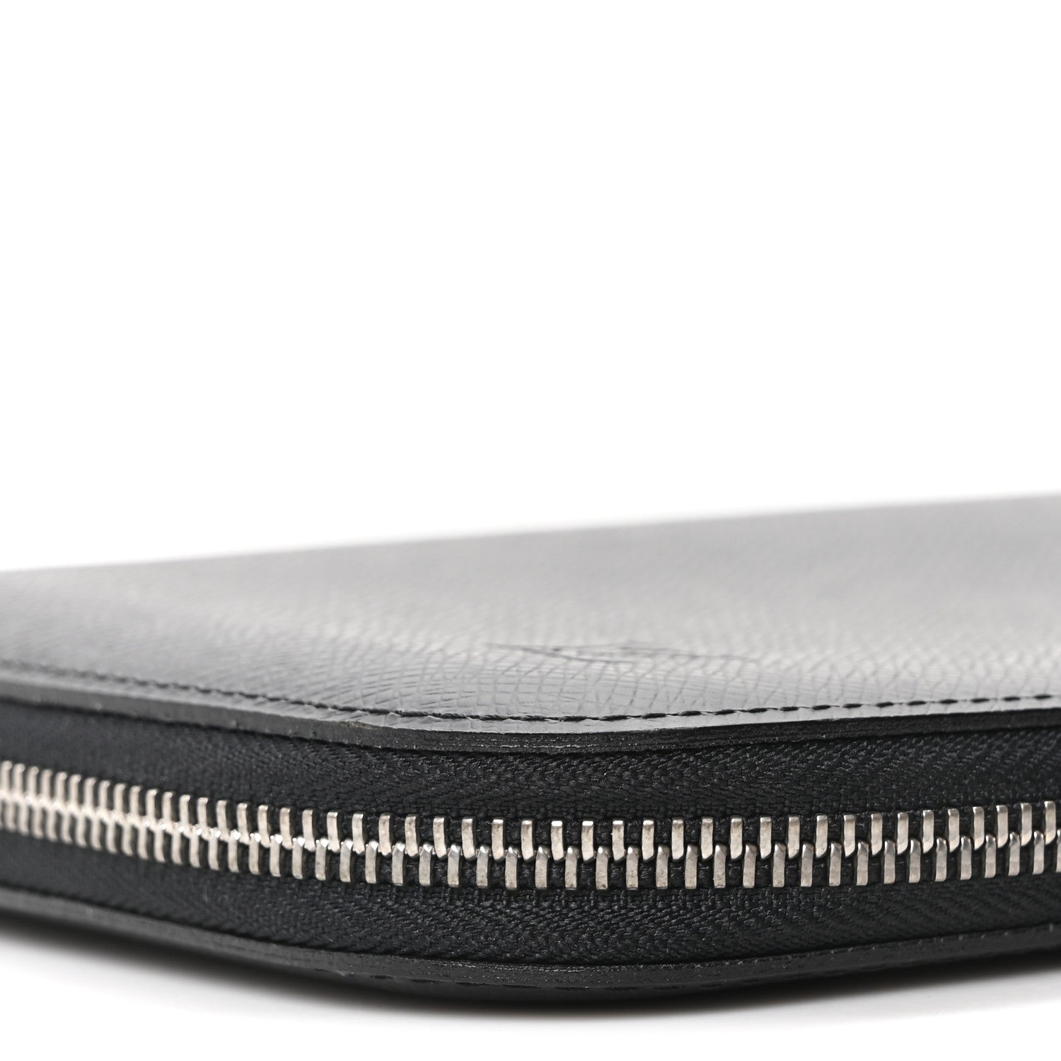 Louis Vuitton Taiga Atoll Travel Organizer Ardoise 8 of 9