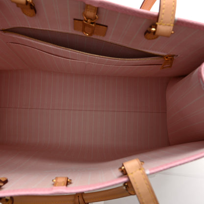 Louis Vuitton Monogram Giant By The Pool OnTheGo GM Light Pink 5 of 9