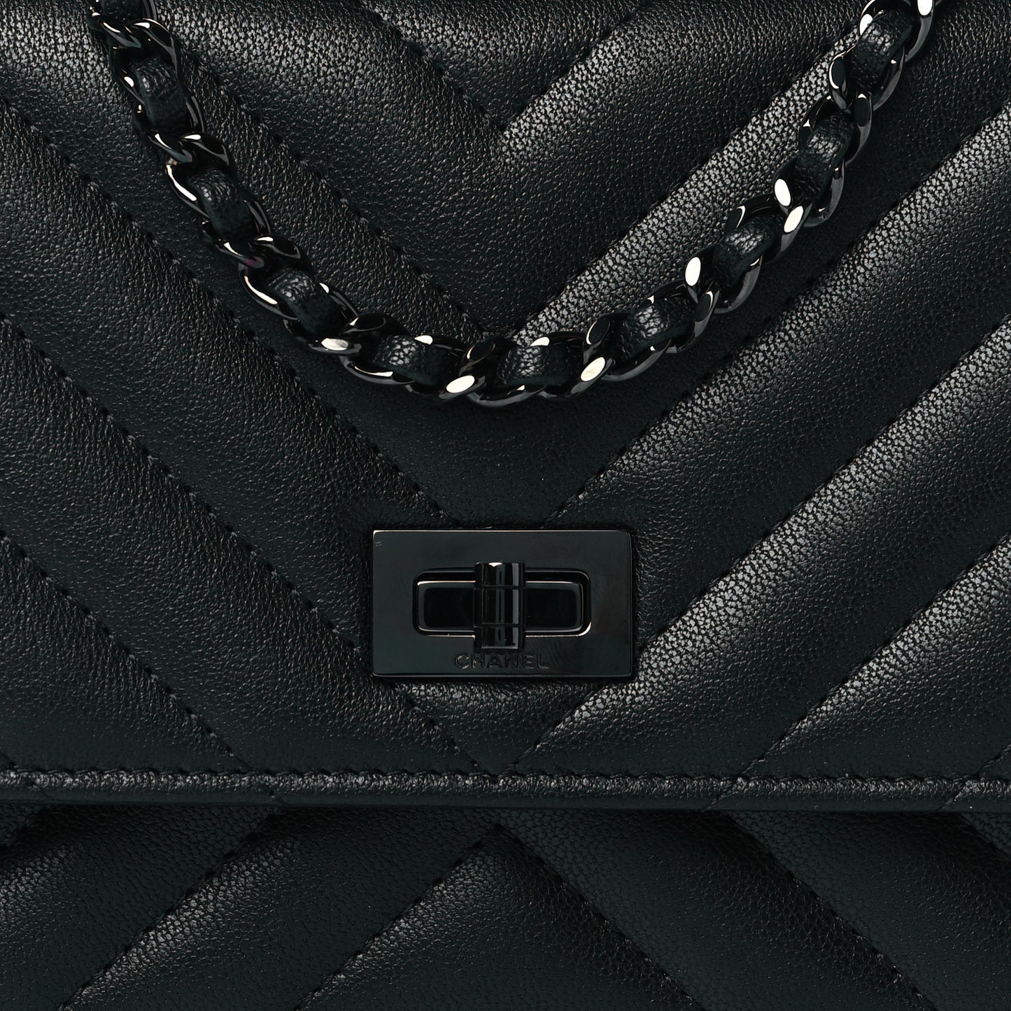 Sheepskin Chevron Reissue Wallet On Chain WOC So Black