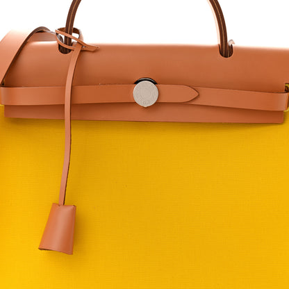 Hermes Vache Hunter Toile Officier Herbag Zip PM 31 PM Natural Jaune De Naples 9 of 12