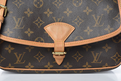 Louis Vuitton Monogram Sologne 14 of 15