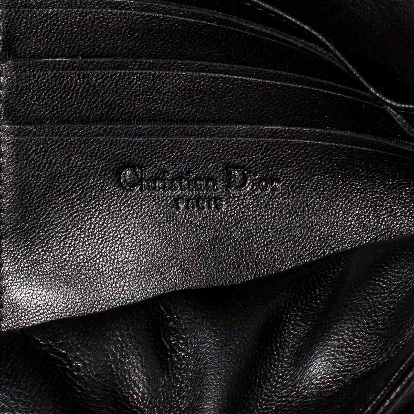 Lambskin Cannage New Lock Pouch Black